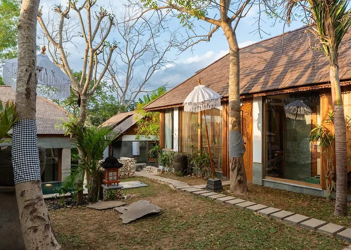 Mizu Homes By Avanterra レンボンガン島